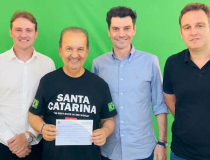 Delegado Ulisses filia no PL para ser candidato a deputado