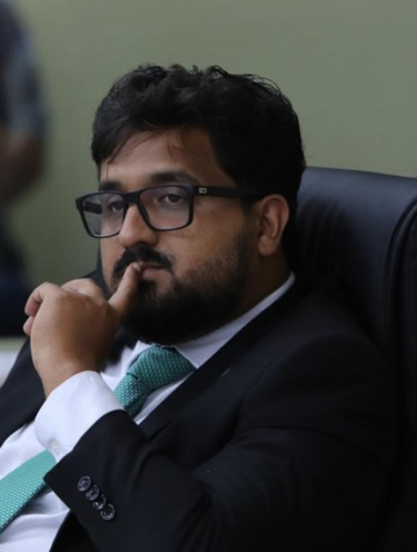 Daniel exonerado na Prefeitura e não assume na Câmara