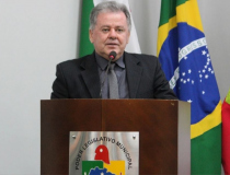 Célio Elias renuncia candidatura; Arlindo é o único do PT na região