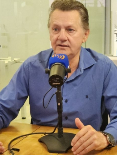 Acélio deixa secretaria de Saúde para ser candidato