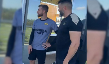 Marcelo Hermes muda foto, se apresenta e reacende expectativa no Criciúma