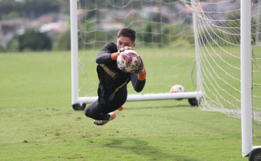 Kauã emprestado; Romarinho chega amanhã; Rodrigo poupado