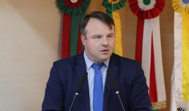 Poteleck tem mandato cassado, deve assumir vereadora do PDT