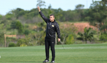Umberto Louzer muda formação e testa Criciúma sem três zagueiros