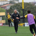 Técnico do Criciúma projeta queda na pontuação do acesso 