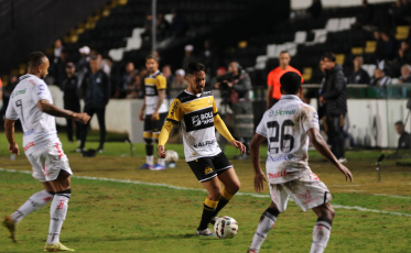 Semana Avaí começa com expectativa por reforços no Criciúma