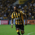 Diego Gonçalves marcou metade dos gols do Criciúma contra o Athletic