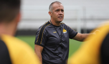 Eduardo Baptista deve repetir time da estreia