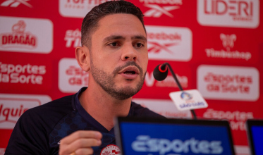Técnico do Náutico elogia Criciúma e crava: 