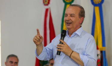 Sem executiva, PP faz evento com Jorginho Mello