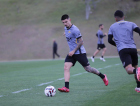 Corinthians avalia propostas, e futuro de Léo Mana segue indefinido
