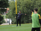 César Martins viaja para Recife, e Louzer mantém dúvida sobre esquema do Criciúma
