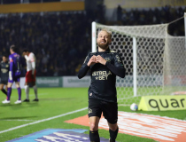 Marcelo Hermes tem duas propostas na mesa