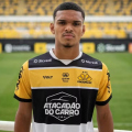 Criciúma acerta contratação de zagueiro Matheus Gomes, destaque da base do Treze
