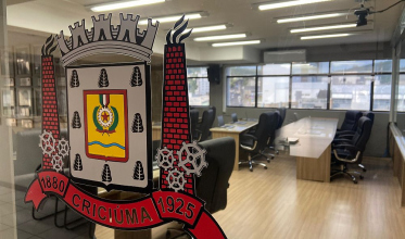 Dinheiro da Câmara para Hospital, não para mais vereadores