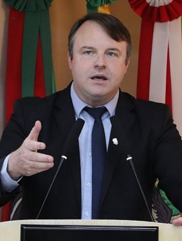 Vereador Potelecki é alvo de operação do Gaeco