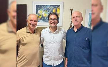 Zênio apoia Marcos Machado para federal