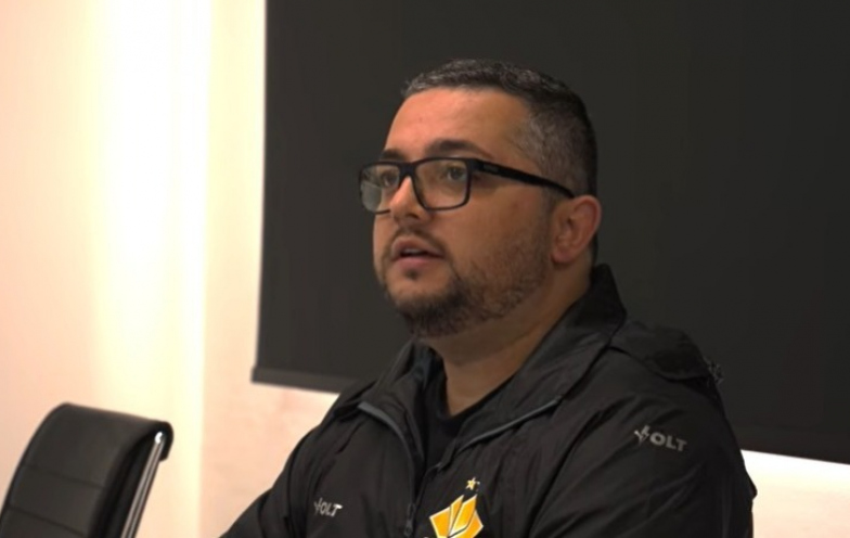 Do vídeo à negociação: analistas de mercado detalham rotina de prospecção de reforços no Criciúma