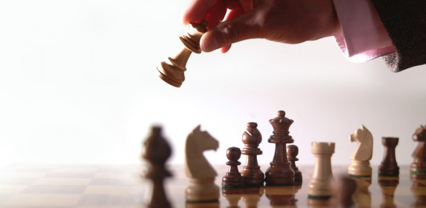 O que o Xadrez pode nos ensinar sobre negócios e estratégia - Blog Claiton  Pacheco Galdino - 4oito