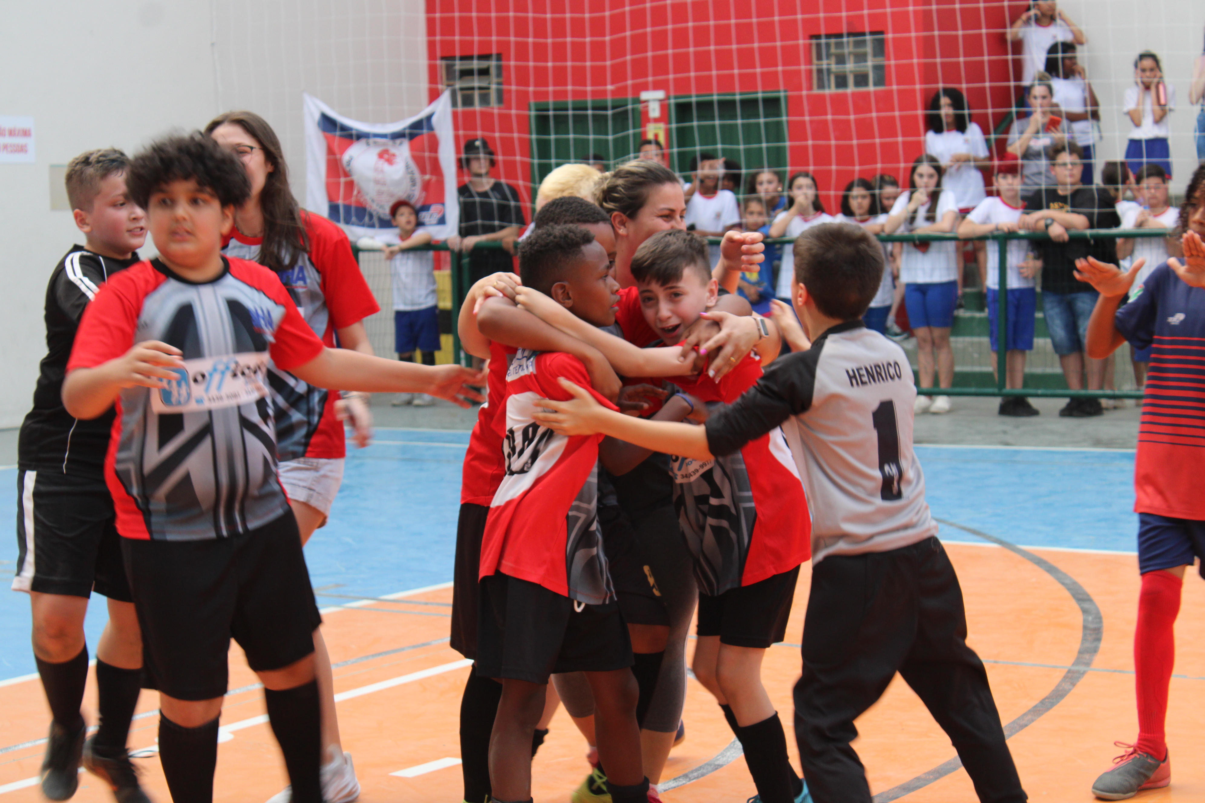 Mais de 1200 atletas participam dos Jogos Escolares da Região do Vale do  Araranguá - ACN - Agência Catarinense de Notícias