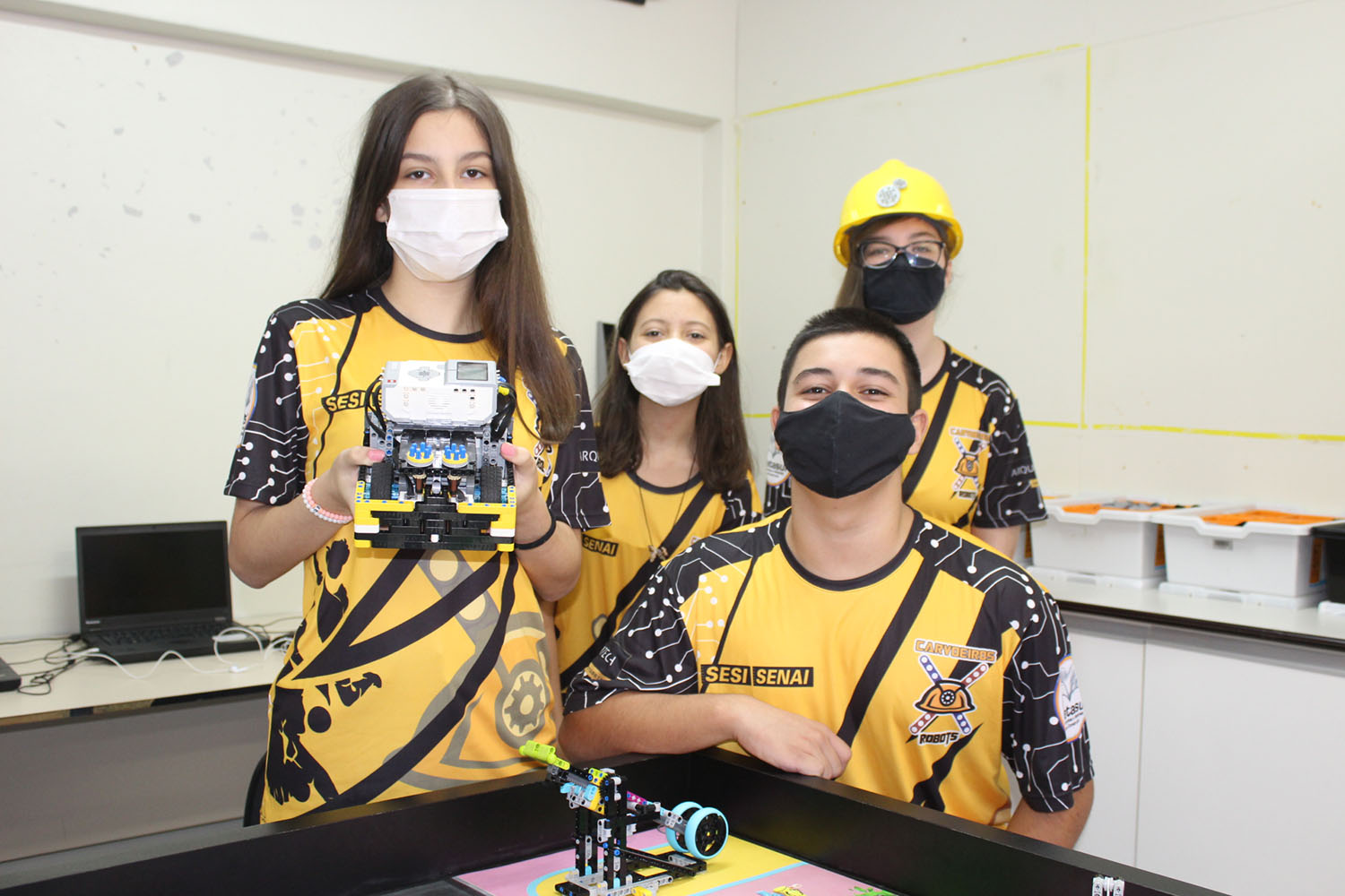 Cinco equipes de robótica de Santa Catarina se classificam para etapa  nacional do Torneio FLL - Agência de Notícias da Indústria