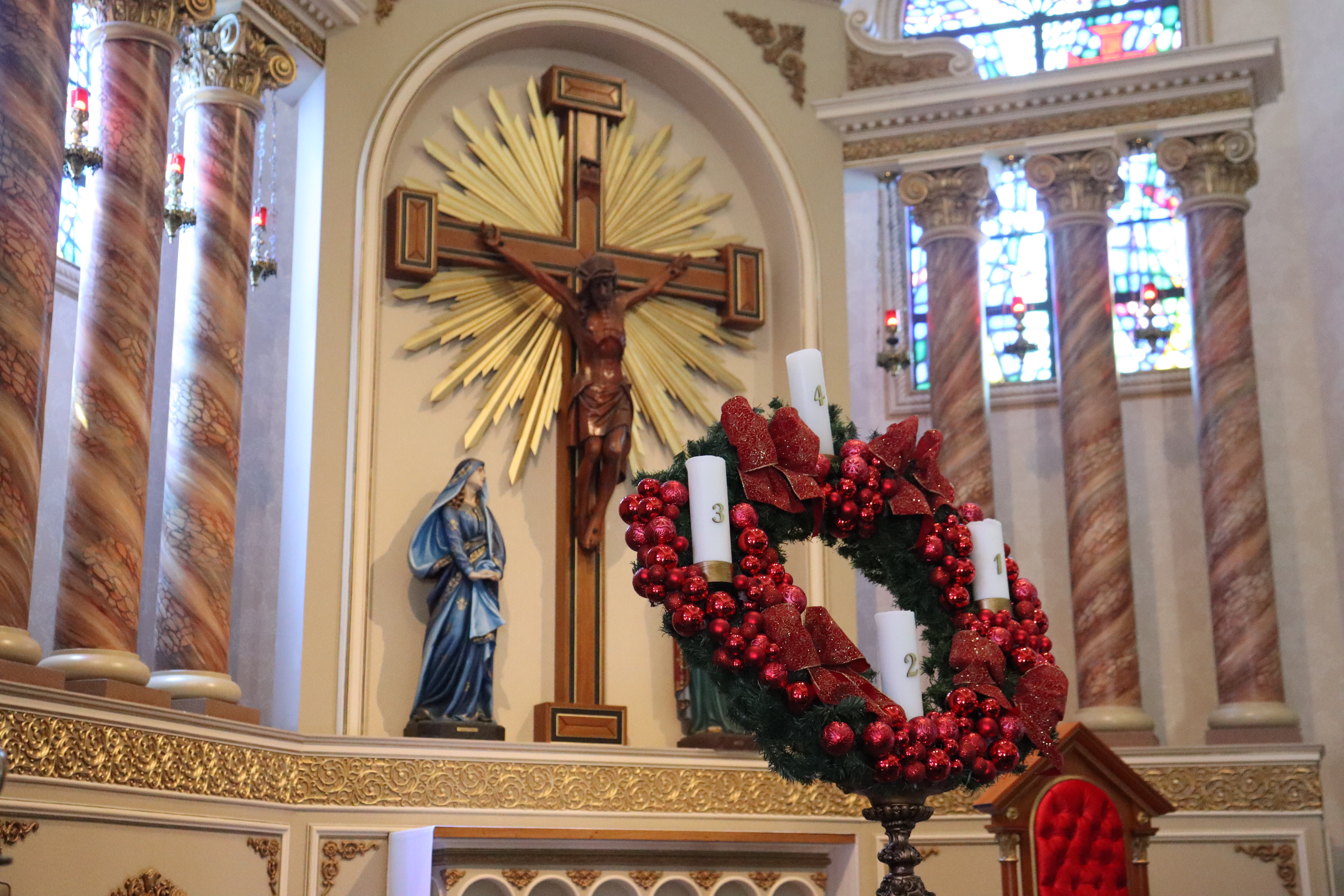 O significado do Natal é este: o amor de Deus por nós”, lembra o padre  Jonas Emerim - Variedades - 4oito