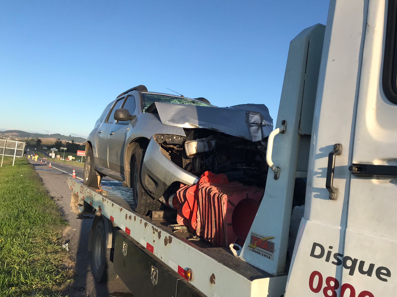 Colisão entre carro e caminhonete é registrada na área Central de Criciúma