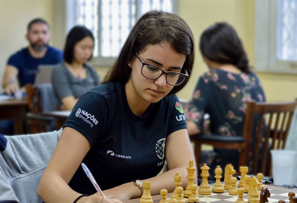 Kathiê garante terceiro lugar no Campeonato Brasileiro Feminino de Xadrez -  Esporte - 4oito