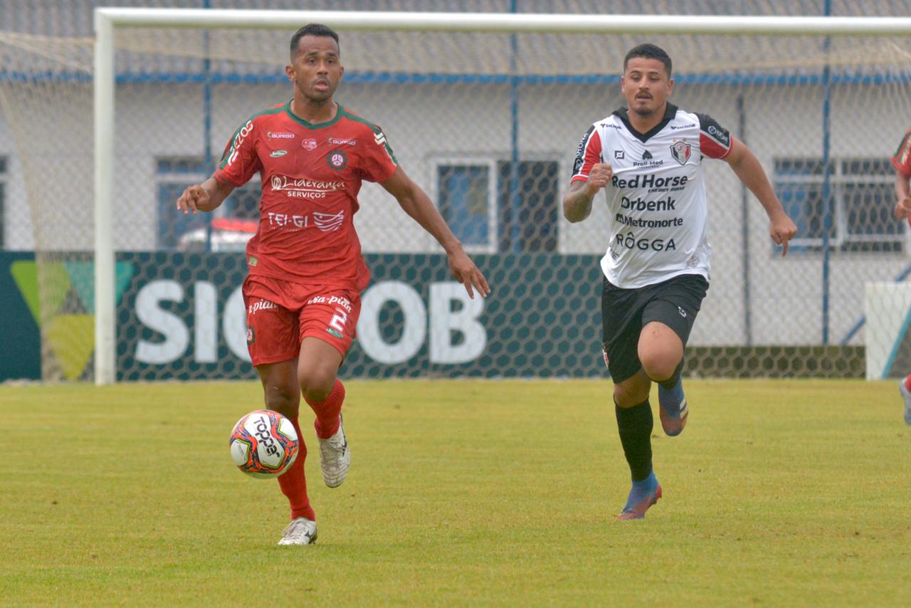 De olho na Série B, Joinville apresenta goleiro Oliveira e