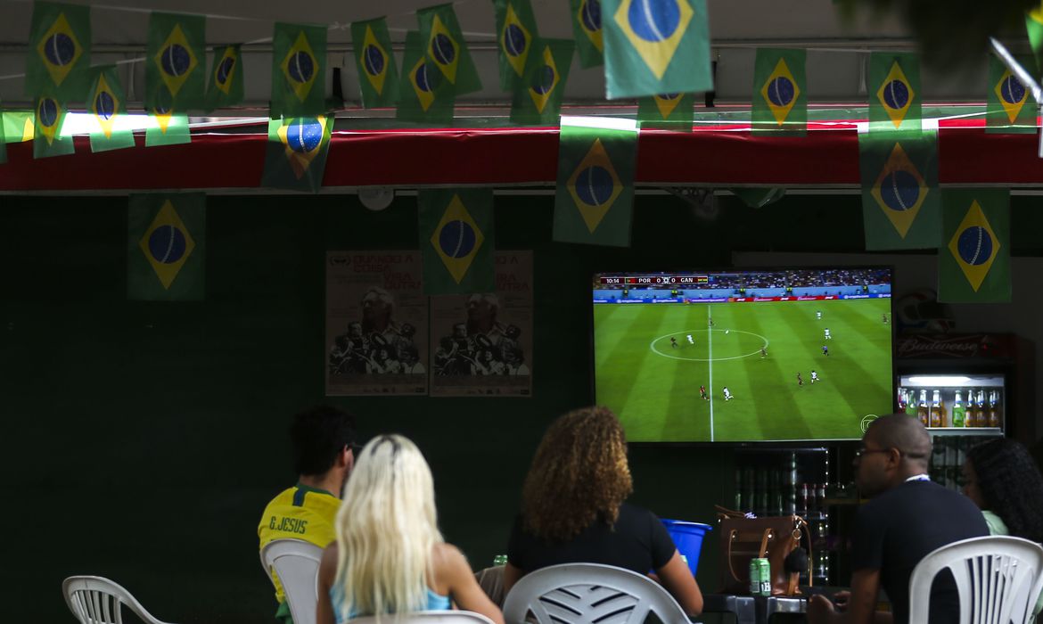 Copa do Mundo 2022: onde assistir aos jogos ao vivo desta segunda